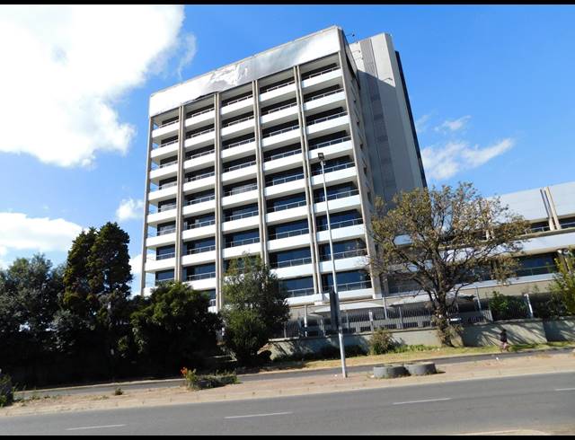 400M² OFFICE TO LET IN RANDBURG CENTRAL